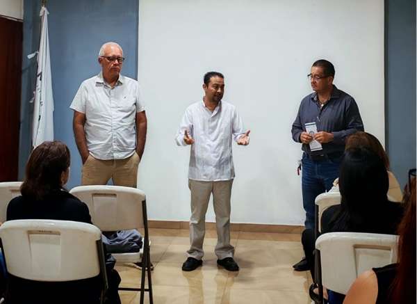 Canacintra-Minatitlán El presidente de la Canacintra, Mario Eduardo Vázquez Mendoza, consideró necesario que los afiliados a esta organización empresarial, conozcan las herramientas y programas que tiene la SSP.
