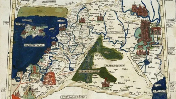 Irán Fue apenas al comienzo del Neolítico, es decir, hace unos 10.000 años, que se produjo lo que Keegan denomina "una revolución en la tecnología armamentística". Surgieron cuatro "armas nuevas tremendamente poderosas": el arco, la honda, la daga y la maza.