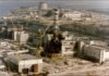 El hombre con «el trabajo más peligroso del mundo»: el científico que recorre el laberinto radioactivo bajo el reactor de Chernóbil Todo está cubierto por un sarcófago, y éste, a su vez, rodeado del Nuevo Confinamiento Seguro, un domo de acero más alto que la estatua de la Libertad, diseñado para sellar herméticamente durante 100 años el reactor 4 y proteger al mundo de la radiación de Chernóbil.