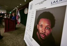 Acusan al rapero D4vd de asesinar y desmembrar a adolescente de 14 años en EU El cuerpo de la jovencita habría permanecido durante meses en el maletero delantero de un Tesla propiedad del músico.