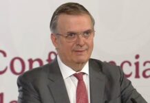 “No veo un abuso, fue la preocupación de un papá”, justifica Ebrard la estancia de su hijo en la embajada de México en Londres El secretario aseguró que Marcelo Patrick Ebrard acudió a la residencia tras la invitación de Josefa González-Blanco, quien le prometió tratarlo como "un hijo" ante sus inquietudes por la pandemia de Covid-19.