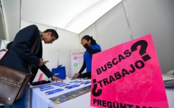 Desempleo alcanzó en marzo su mayor nivel desde 2023: Inegi La tasa de desempleo nacional subió de 2.72 por ciento en febrero a 2.80 por ciento en marzo, lo que representó su nivel más alto desde julio de 2023.