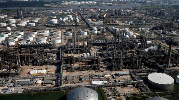 Pemex-Deer Park De acuerdo con un comunicado, se registró una "interacción" entre dos barcos privados en la zona de muelle de la refinería en Estados Unidos.