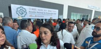 Más de la mitad de los municipios en Veracruz no cuentan con Atlas de Riesgo actualizados Durante el desarrollo de la Reunión Nacional de Protección Civil, Temporada de Lluvias y Ciclones Tropicales, realizada en el municipio de Boca del Río, dijo que si bien Veracruz dispone de un Atlas Estatal de Riesgo con cobertura para toda la entidad y actualización constante, aún es necesario que cada municipio tenga su propio documento.