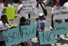 Hombres se manifiestan en Xalapa, exigen poder ver a sus hijos y leyes iguales entre ambos géneros Añadieron que lo que debe prevalecer en todo momento son los derechos de las infancias, por lo que es importante que se permita la convivencia entre los padres con su descendencia, para el correcto desarrollo de los pequeños.