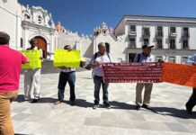 Ex trabajadores del Ingenio San Gabriel mantienen reclamo por adeudo de más de 9 mdp Los inconformes señalaron que el adeudo supera los 9 millones de pesos y corresponde principalmente a la prima de antigüedad, jubilaciones y otras prestaciones que no han sido cubiertas pese a más de 17 años de gestiones.