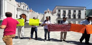 Ex trabajadores del Ingenio San Gabriel mantienen reclamo por adeudo de más de 9 mdp Los inconformes señalaron que el adeudo supera los 9 millones de pesos y corresponde principalmente a la prima de antigüedad, jubilaciones y otras prestaciones que no han sido cubiertas pese a más de 17 años de gestiones.