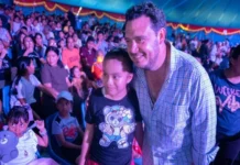 Cosoleacaque consiente a su niñez con el majestuoso espectáculo del Circo Chino de Pekin El Circo Chino de Pekin en Cosoleacaque ofrece un espectáculo para el Día del Niño