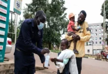 OMS declara emergencia internacional de salud por el brote de ébola en el Congo y Uganda Brote de ébola en el Congo y Uganda es una emergencia de salud pública