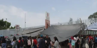 CNTE toma Ciudad Judicial en Oaxaca tras ataque a maestros en Mitla Maestros de la CNTE toman la Ciudad Judicial en Oaxaca tras el ataque a maestros en Mitla
