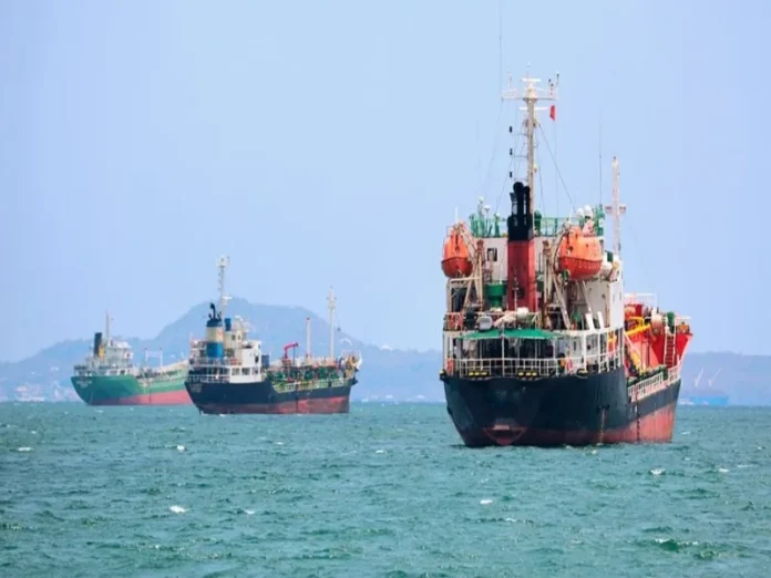 Buques y tripulantes atrapados en el Golfo Pérsico debido a la crisis en Medio Oriente