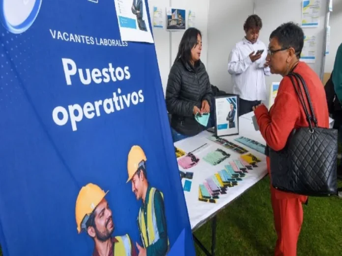 Gráfica del desempleo en México en el primer trimestre de 2026 Desempleo en México sube a 2.6 por ciento en primer trimestre 2026