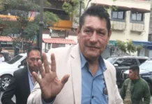 Alcalde de Cuautla sigue prófugo mientras la extorsión asfixia al transporte en Morelos Unidad de transporte quemada en Morelos debido a la extorsión en la región