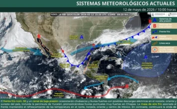 Pronostican lluvias fuertes por frente frío 50 en gran parte del país Imagen de lluvias fuertes y descargas eléctricas causadas por el frente frío 50 en México