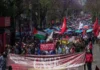 CNTE anuncia huelga nacional a partir del 1 de junio: realizarán movilización y plantón en el Zócalo Maestros en huelga nacional en México para exigir mejoras salariales