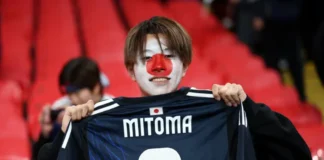 Estrella japonesa Kaoru Mitoma enciende las alarmas en Japón: podría perderse el Mundial 2016 Kaoru Mitoma lesionado y en duda para el Mundial 2026