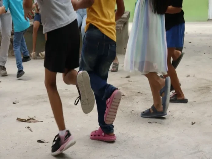 Niños mexicanos durante el Mundial 2026 Niños mexicanos en línea durante el Mundial 2026