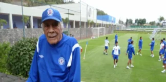 Homenajean la trayectoria de Nacho Trelles a través de un libro Nacho Trelles, figura clave en la historia del futbol mexicano, según su libro biográfico