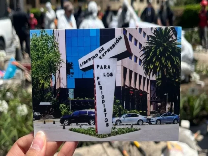 Antimonumento en la CDMX por periodistas asesinados Antimonumento en la CDMX para recordar a los periodistas asesinados en México