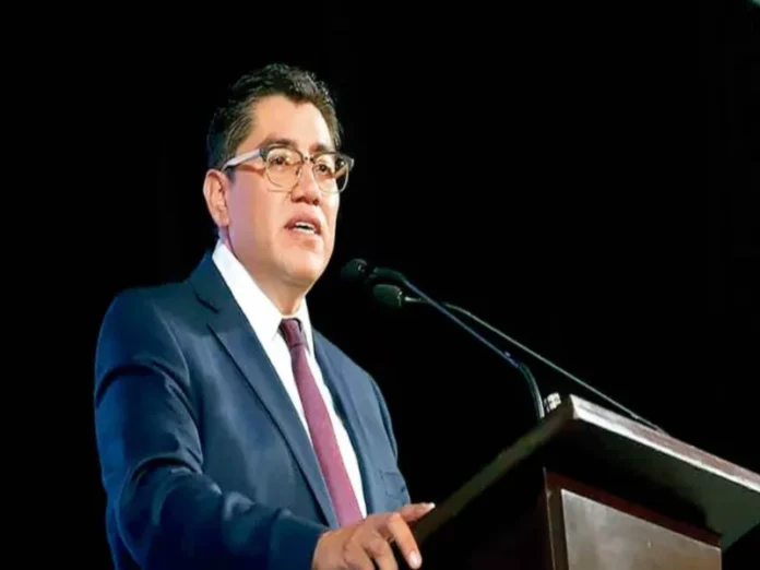 Saúl Monreal renuncia a la candidatura de Zacatecas por Morena 2027
