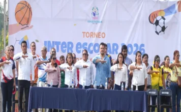 Gran participación estudiantil en el Torneo Interescolar organizado por el Ayuntamiento de Cosoleacaque Niños y niñas participan en el Torneo Interescolar en Cosoleacaque con gran entusiasmo