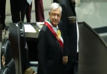 «Funcionarios de EU están tramando debilitar a Morena», reaparece AMLO AMLO denuncia ataques a Morena y gobierno mexicano en conferencia de prensa