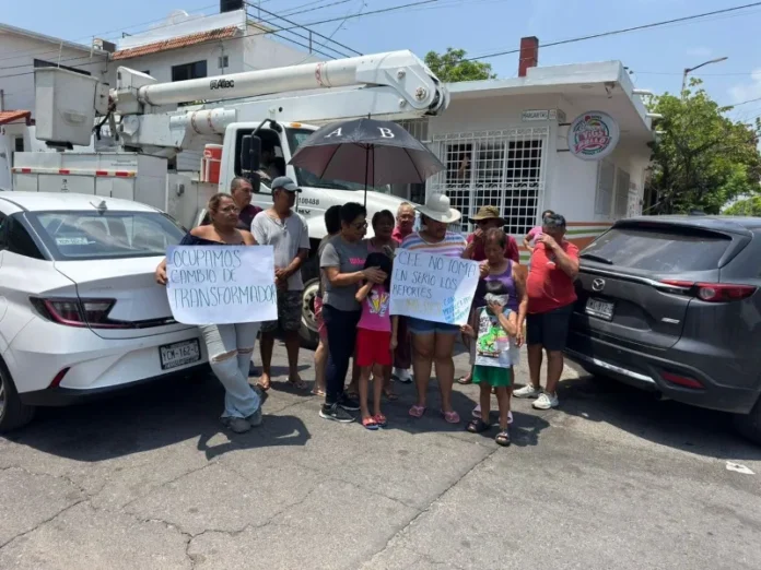 Protestas en Veracruz por apagones y falta de energía Imagen de protestas en Veracruz por apagones en Veracruz y falta de energía eléctrica