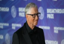 Bill Gates fue advertido por un aliado de Epstein de que se mantuviera alejado, según un mail Bill Gates fue advertido sobre Jeffrey Epstein en 2014