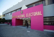 Arranca producción de nueva credencial de elector Nueva credencial de elector con medidas de seguridad y opciones de género