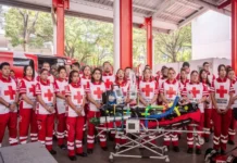 Cruz Roja Mexicana despliega operativo por temporada de huracanes 2026 La Cruz Roja Mexicana se prepara para la temporada de huracanes 2026 con ambulancias y voluntarios