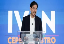 Iván Cepeda reconoce su derrota y el triunfo de la derecha con Abelardo de la Espriella en Colombia Iván Cepeda reconoce derrota en elecciones en Colombia ante ultraderecha