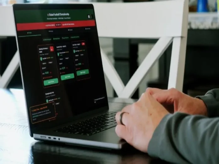 Imagen de fraude digital en México Fraudes digitales en México se han duplicado por el Mundial y la inteligencia artificial