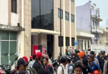 Sindicato de Grupo CICE inicia huelga en Veracruz; exigen aumento salarial y pago de utilidades Trabajadores del Sindicato de Grupo CICE en huelga en Veracruz para exigir aumento salarial y pago de utilidades