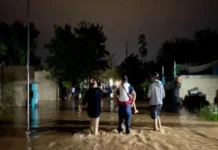 Suspenden todas las actividades en Yucatán ante las lluvias que se mantendrán en las próximas horas Lluvias intensas en Yucatán causan inundaciones en calles y avenidas