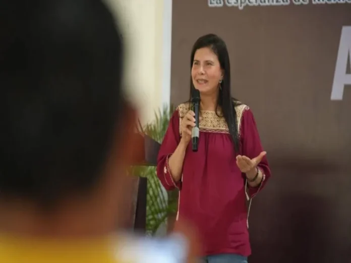 Manuela Obrador critica a Trump en evento de Morena Manuela Obrador critica a Trump en evento de Morena en Chiapas con frase clave Manuela Obrador Trump