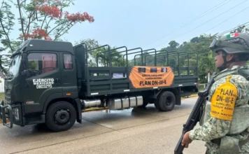 Ejército Mexicano aplica Plan DN-III-E en su fase preventiva en el municipio de Moloacán Soldados del Ejército Mexicano aplican el Plan DN-III-E en Moloacán para prevenir inundaciones