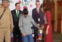 El Pato Merlín en La Mañanera presidencial. El travestismo de la Comunicación y el Gobierno Poder y Comunicación en la era digital