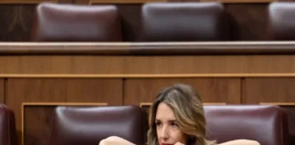 Cayetana Álvarez, diputada española, critica a México… y lanza: «Hernán Cortés no violó su soberanía» Cayetana Álvarez habla sobre la soberanía mexicana y su importancia