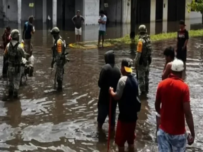 Activación del Plan DN-III en Veracruz Temporada de lluvias en Veracruz con activación del Plan DN-III