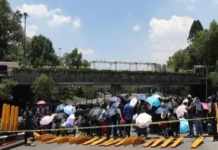 Se suspende movilización de transportistas tras alcanzar acuerdo, asegura Segob Transportistas en México celebran acuerdo para evitar bloqueos en carreteras