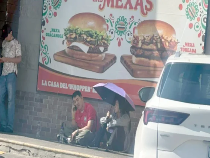 Turistas coreanos víctimas de robo en México Turistas coreanos sufren robo en Celaya durante el Mundial