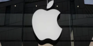 Apple acusa a OpenAI de robar secretos comerciales y señala a su jefe de hardware Apple demanda a OpenAI por robo de secretos comerciales y espionaje de productos