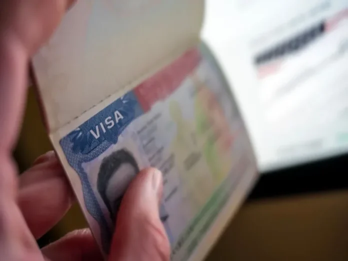 Nuevas reglas para visas de estudiantes y periodistas en EU Visas para estudiantes y periodistas con plazos fijos en EU