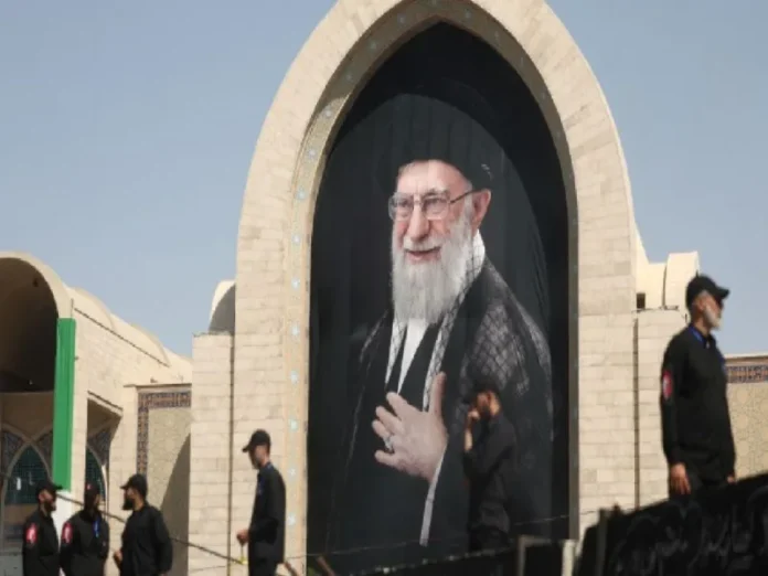 Imágenes del funeral de Alí Jameneí Miles de iraníes rinden homenaje al fallecido líder supremo Alí Jameneí en su funeral