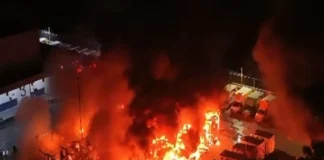Incendio en bodega de PepsiCo en Matamoros destruye camiones de reparto; no se reportan victimas Incendio en la bodega de PepsiCo en Matamoros que destruyó camiones de reparto de la empresa