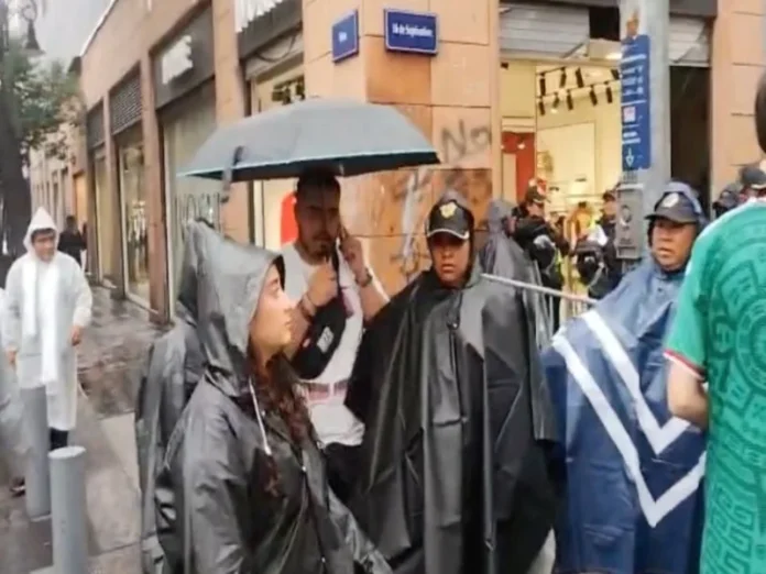 Lluvias en CDMX durante el partido México Inglaterra
