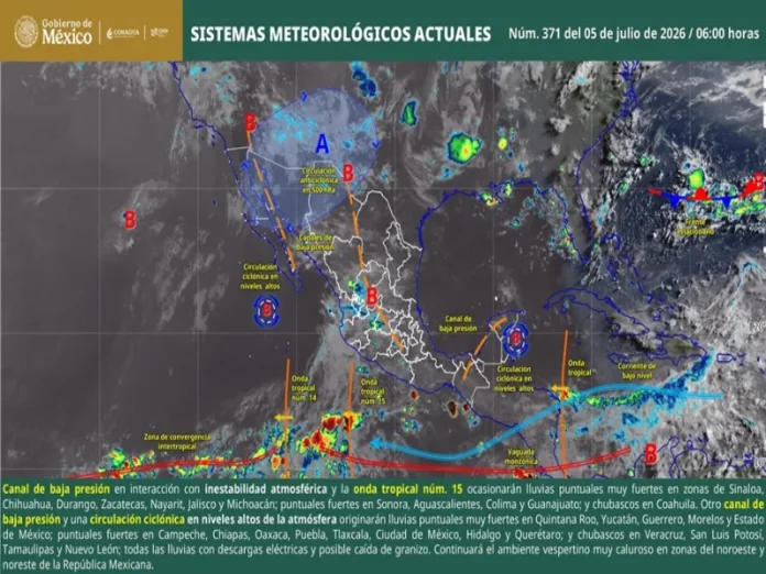 Lluvias fuertes en México Lluvias fuertes y calor extremo en México este domingo