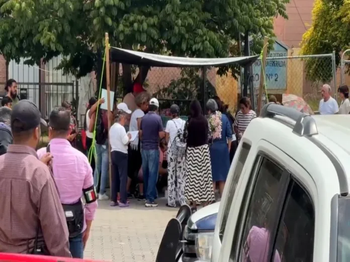 Imagen de un periodista asesinado en Oaxaca Periodista asesinado en Oaxaca México, exigen justicia para periodista asesinado
