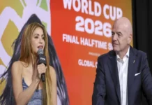 Shakira anuncia que fundación de la FIFA donará 500 mil dólares para niños afectados por sismos en Venezuela Shakira dona 500 mil dólares para ayudar a niños de Venezuela afectados por terremotos