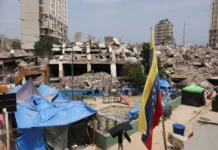 Terremotos en Venezuela: Militares no tenían plan de respuesta efectivo Terremotos en Venezuela: Imagen de escombros y destrucción en La Guaira